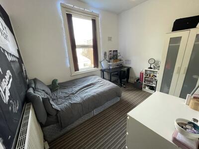 Picture 7